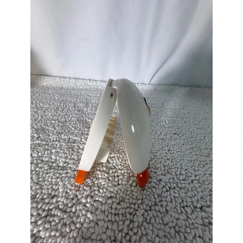 VTG Chick Shaped Manual Egg Slicer White Orange BPA‎ Free Bird Kitchen Tool